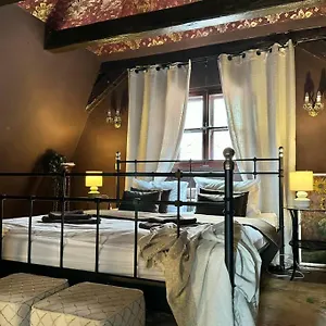 2-floor Traditional Prag