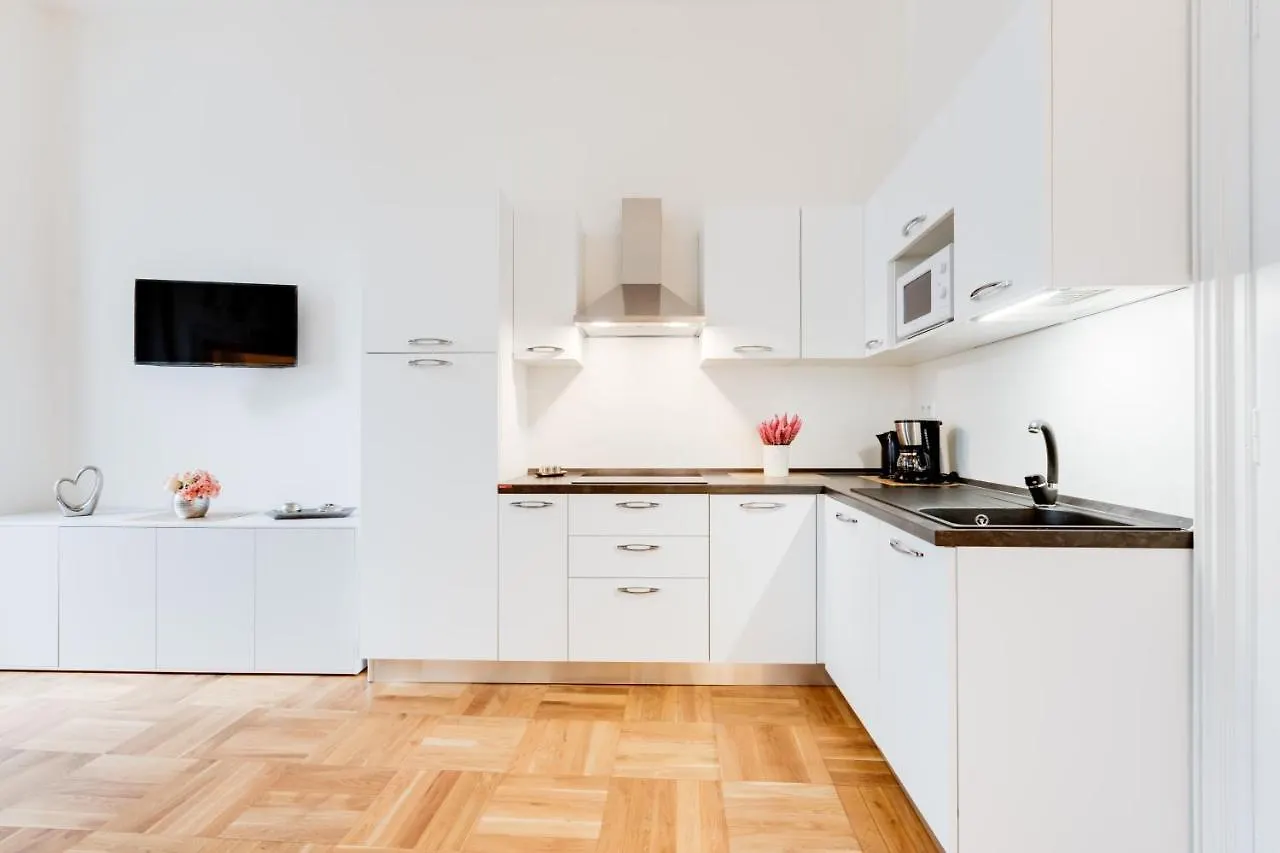Wenceslass Square Royal Residence Apartments Prague