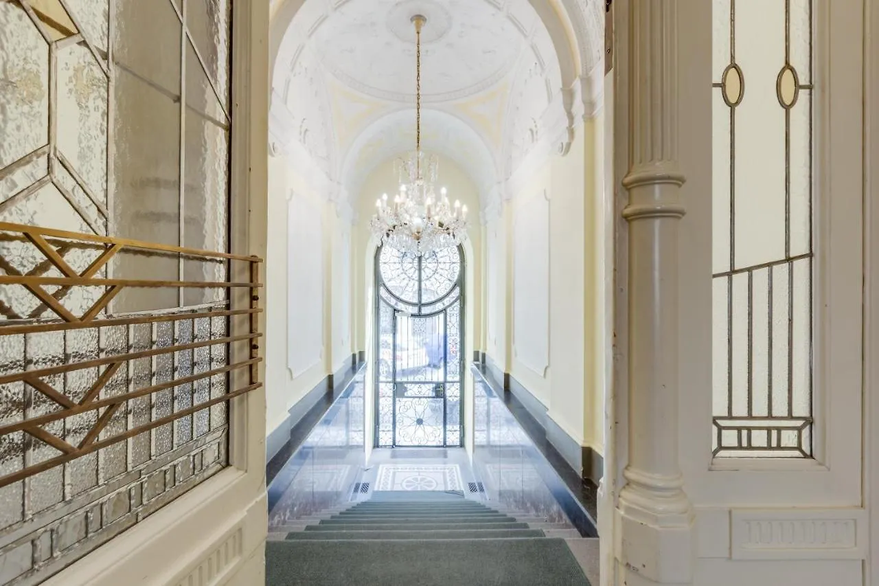 Wenceslass Square Royal Residence Apartments 프라하 체코