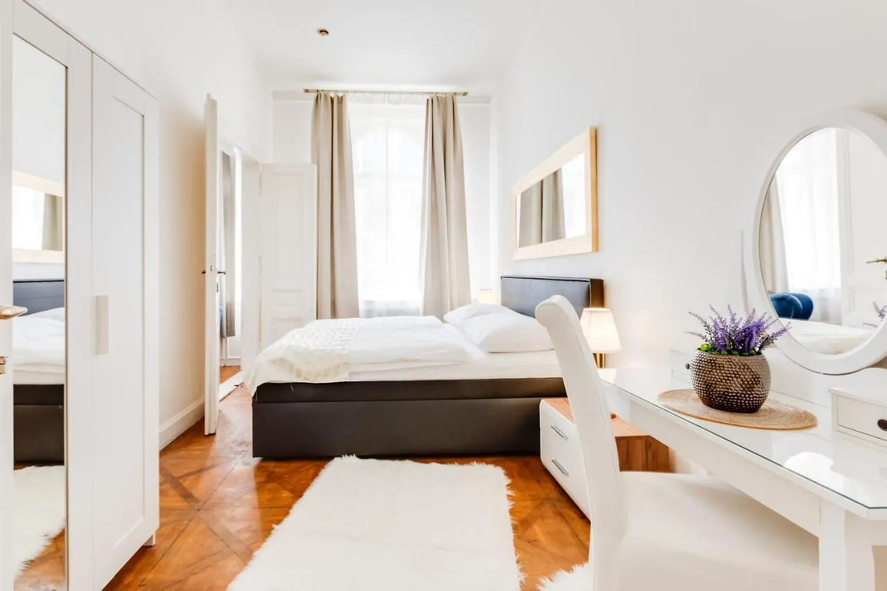Wenceslass Square Royal Residence Apartments Πράγα 0*,  Τσεχία