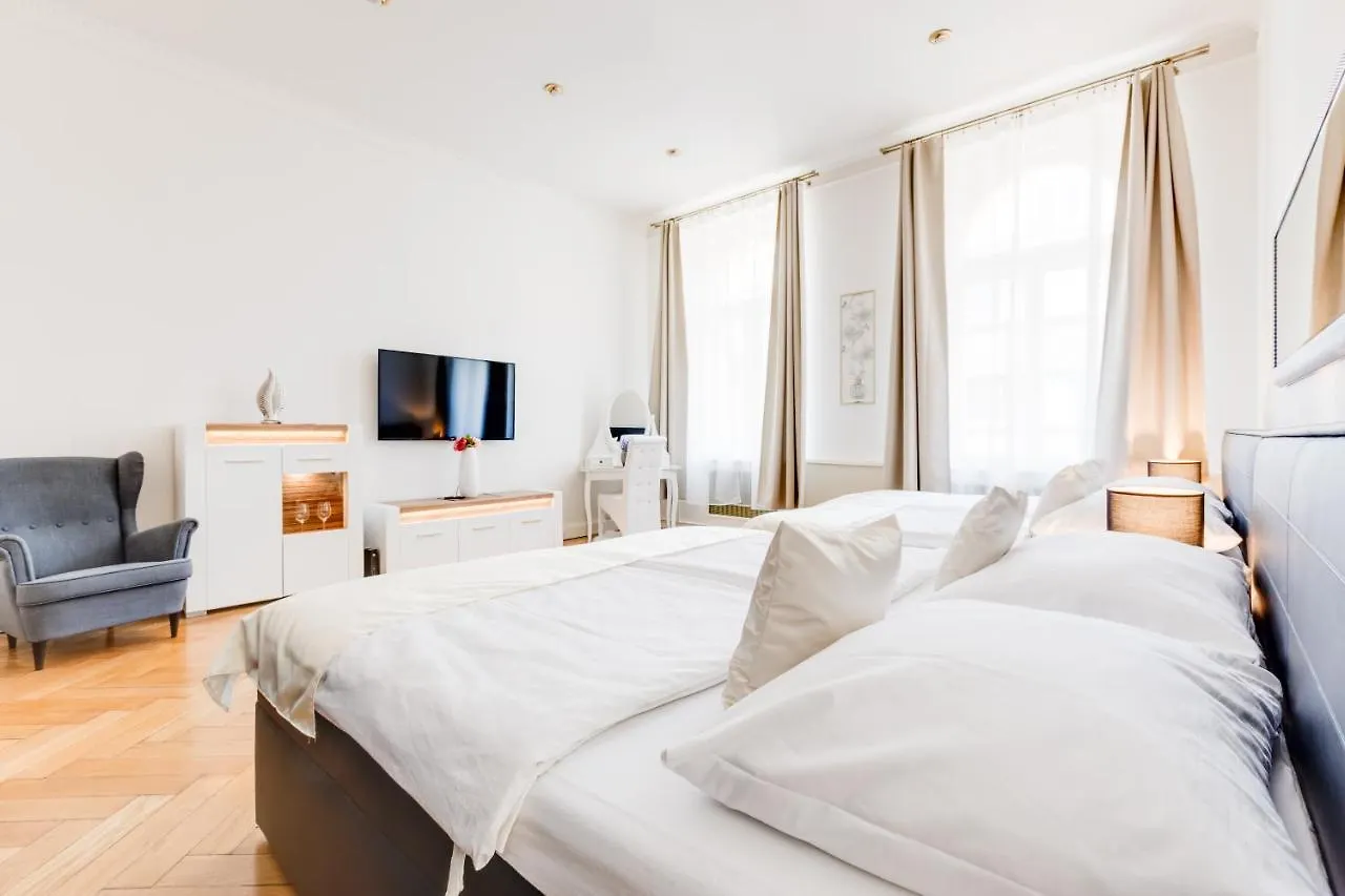 Wenceslass Square Royal Residence Apartments 프라하 0*,