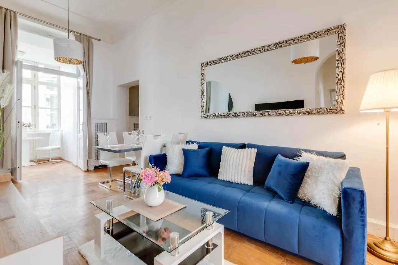 Wenceslass Square Royal Residence Apartments 프라하