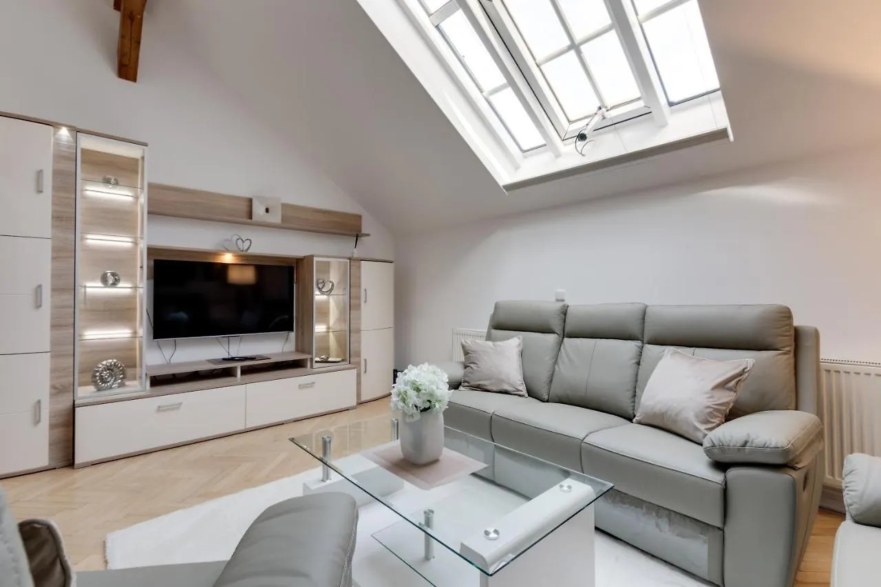Wenceslass Square Royal Residence Apartments Прага 0*,  Чехия